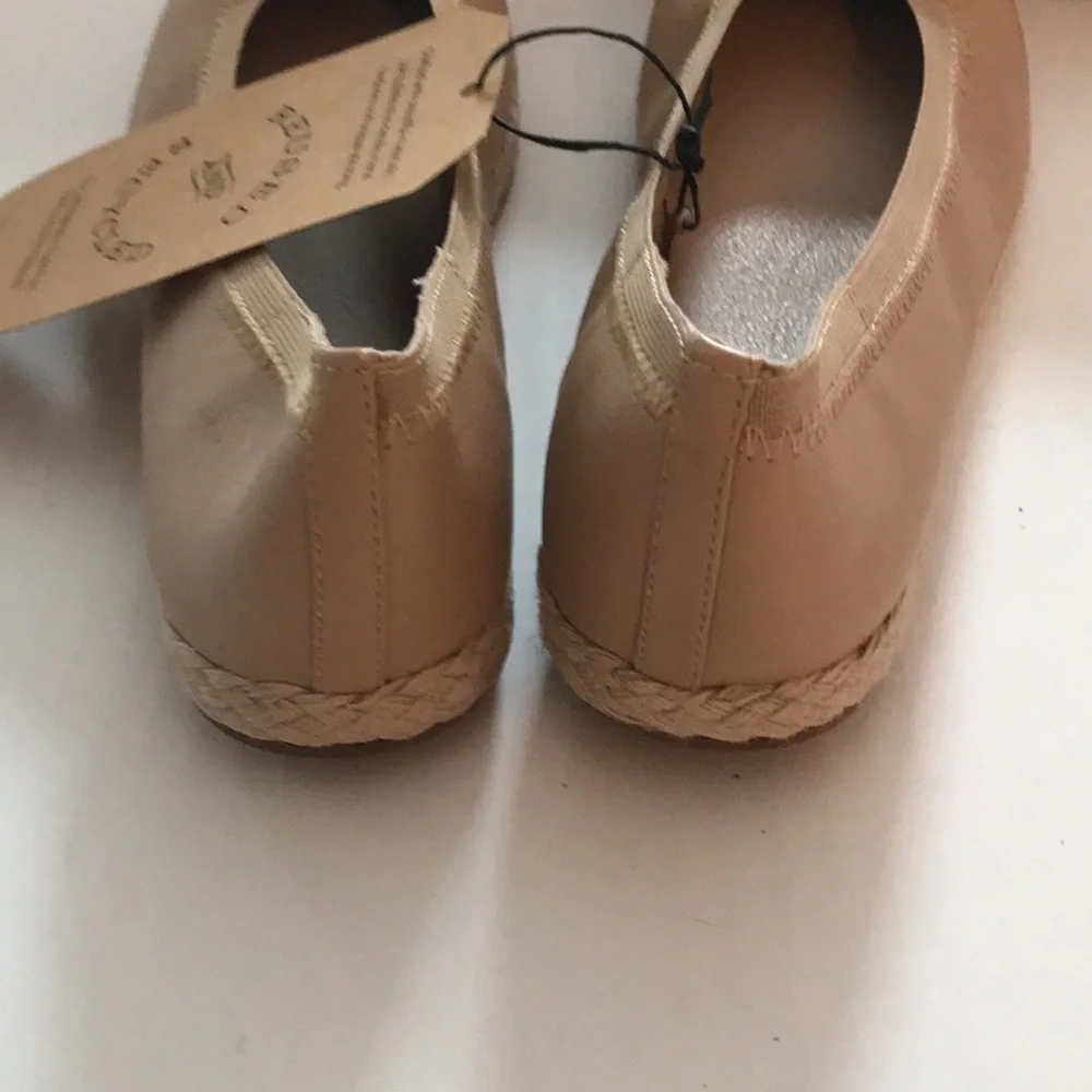 NEW Frye‎ and Co. Womens Willow Ballet Flats